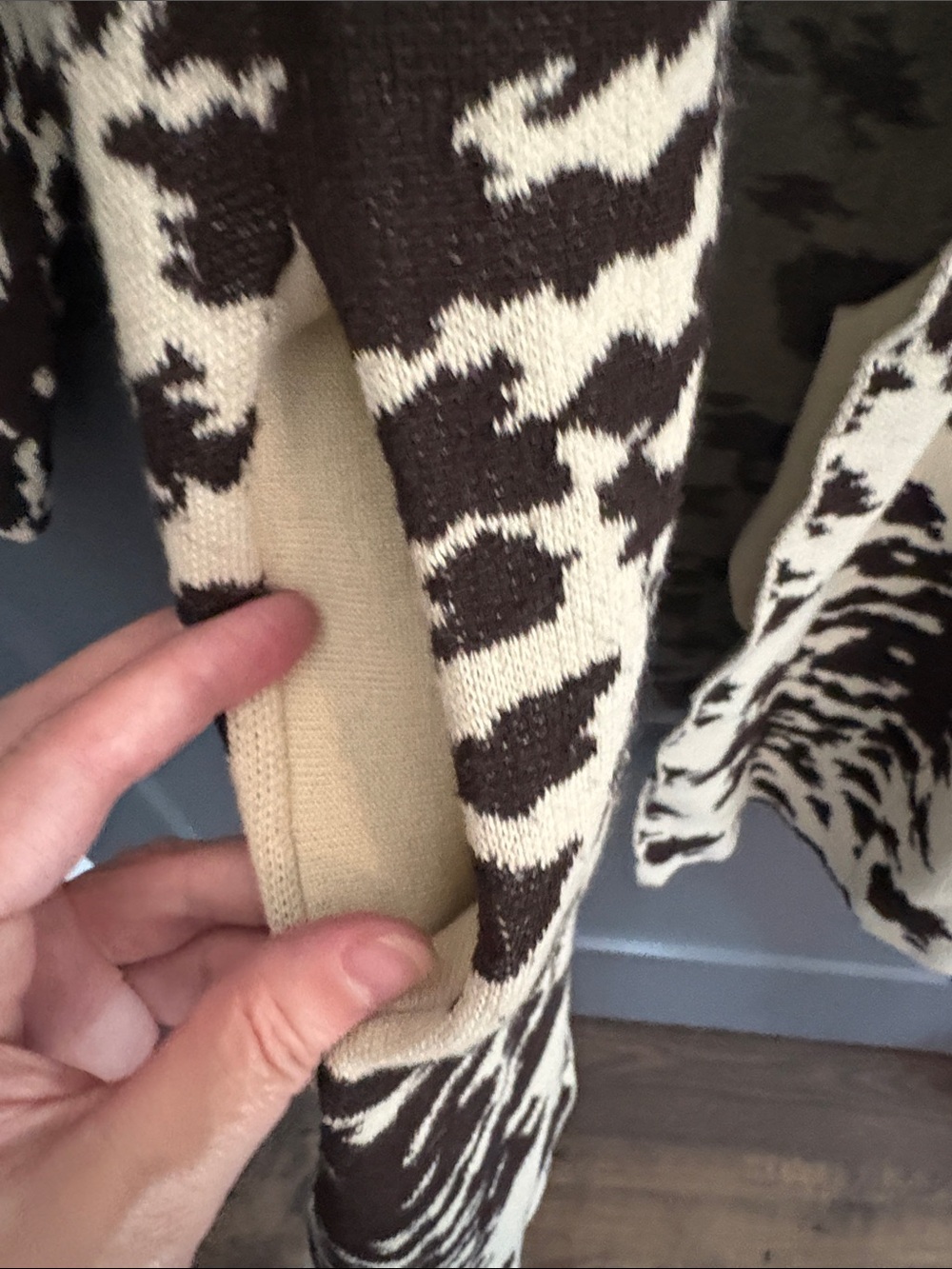 Crazy Train Cream and Brown Animal-Print Open Cardigan - Picture 4 of 5